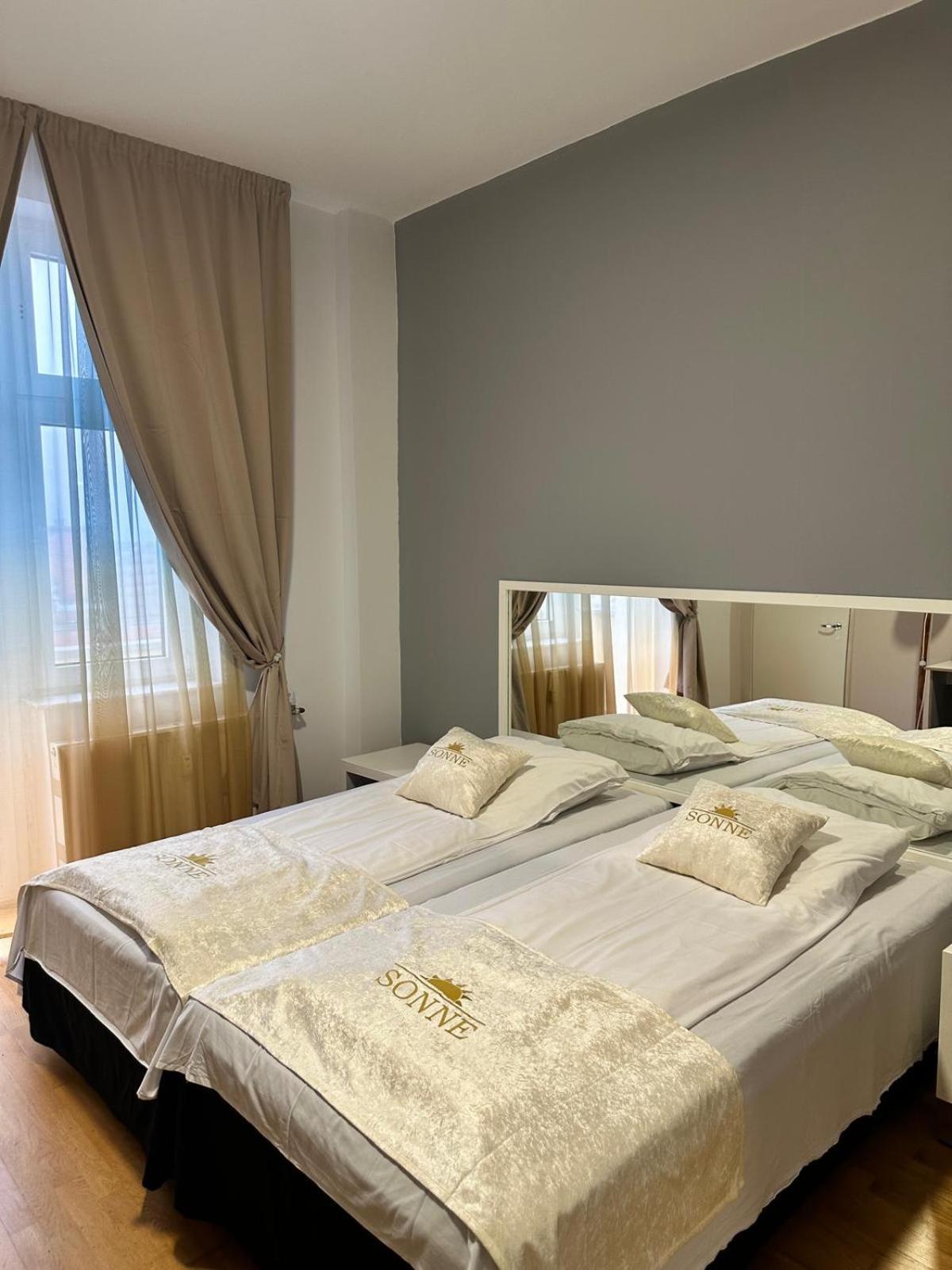 Sonne Hotel Херне Экстерьер фото