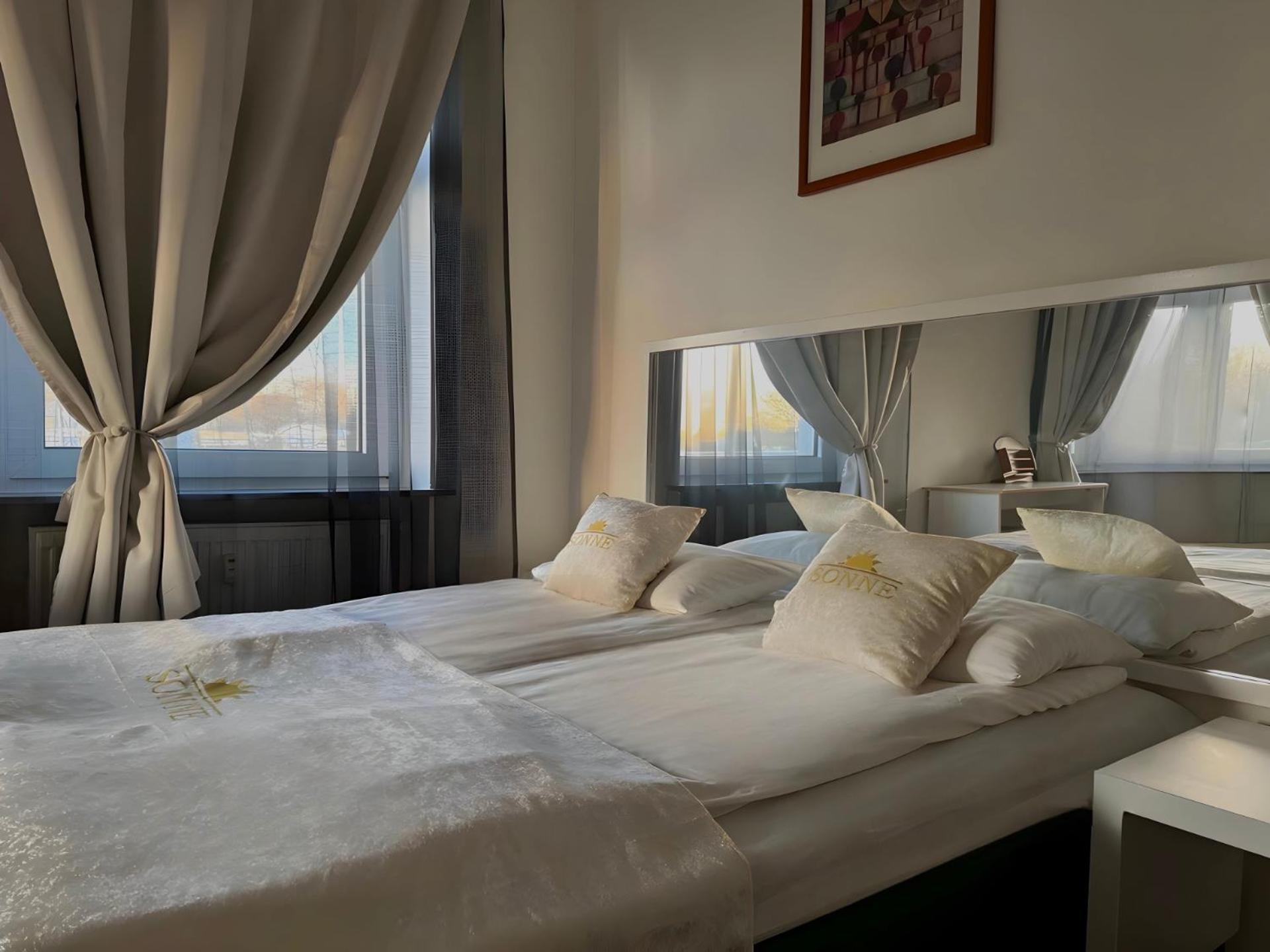 Sonne Hotel Херне Экстерьер фото